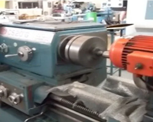 Torno convencional CS20” G